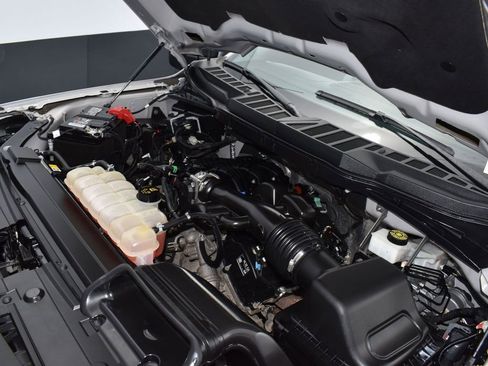 Used 2022 Ford F150 XLT image 24