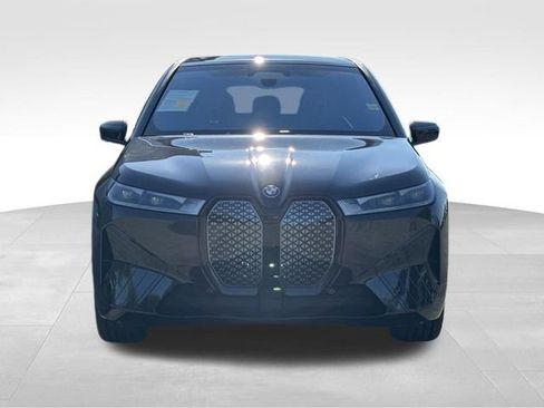 Used 2024 BMW iX xDrive50 w/ Premium Package AWD/4WD image 13