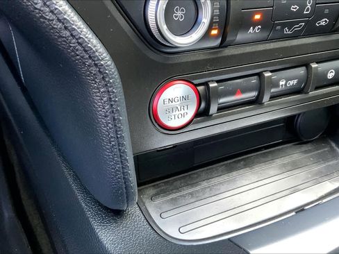 Used 2019 Ford Mustang GT image 27