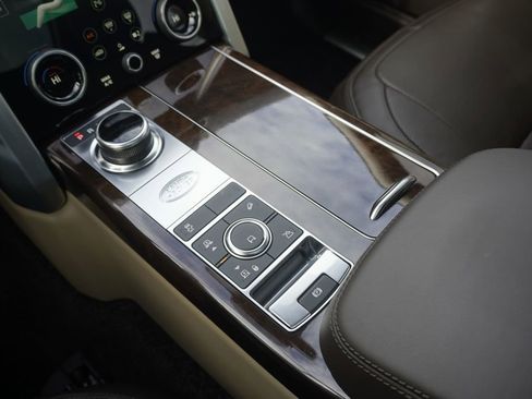 Used 2021 Land Rover Range Rover Westminster Edition image 14