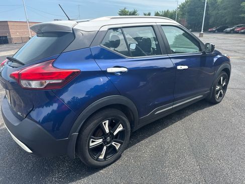Used 2019 Nissan Kicks SR FWD image 6