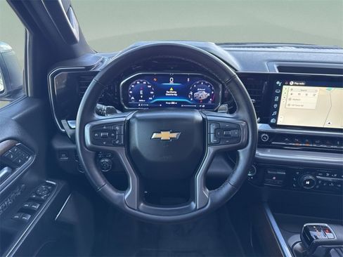 Used 2024 Chevrolet Silverado 1500 High Country w/ High Country Premium Package image 24