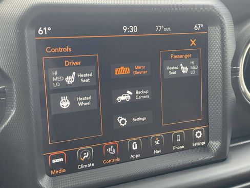 Used 2022 Jeep Wrangler Unlimited Sahara w/ Cold Weather Group image 3