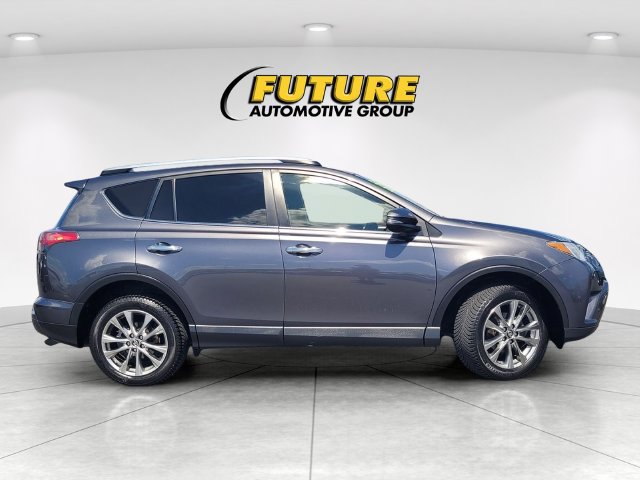 Used 2016 Toyota RAV4 Limited w/ Advanced Technology Package FWD image 3