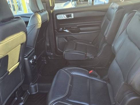Used 2021 Ford Explorer ST w/ Equipment Group 401A image 16