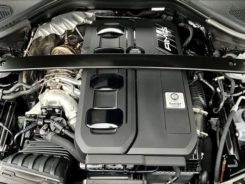 Used 2026 Mercedes-Benz GLC 43 AMG AMG GLC 43 image 17