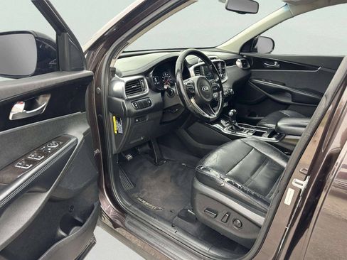 Used 2017 Kia Sorento EX AWD/4WD image 14