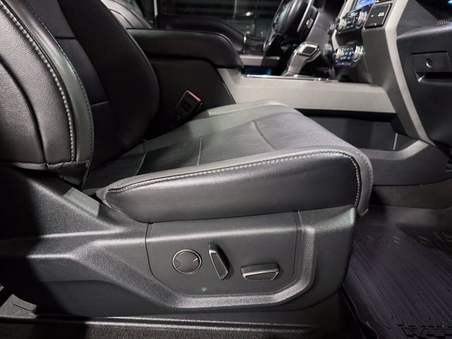 Used 2020 Ford F150 Raptor w/ Equipment Group 802A Luxury AWD/4WD image 22