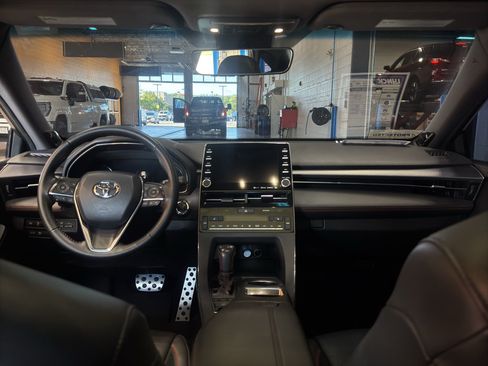 Used 2021 Toyota Avalon TRD FWD image 13