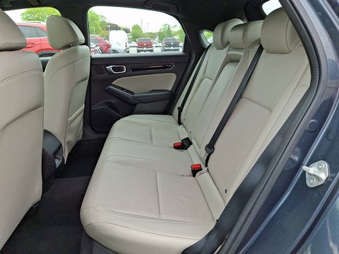 Used 2022 Honda Civic Sport Touring image 10