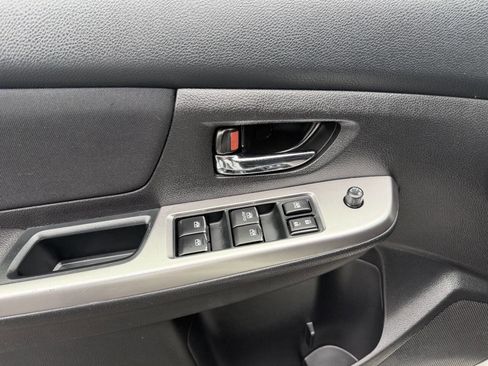 Used 2015 Subaru Impreza 2.0i Premium image 27