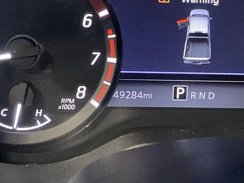 Used 2023 Nissan Titan PRO-4X w/ Pro-4x Convenience Package image 5