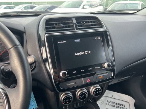 Used 2024 Mitsubishi Outlander Sport LE AWD/4WD image 18