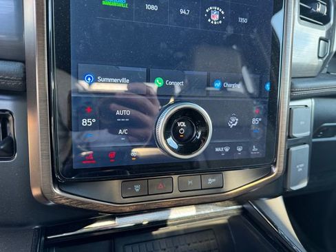 Used 2023 Ford F150 Lightning Lariat image 21