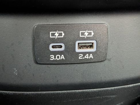 Used 2023 Subaru Outback Onyx Edition image 17