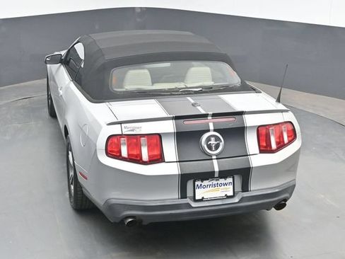 Used 2011 Ford Mustang Premium w/ 201A Rapid Spec Order Code RWD image 34