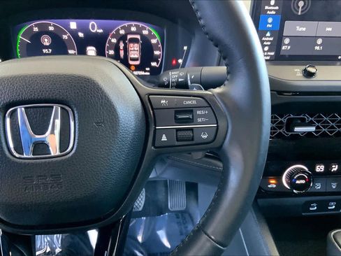 Used 2023 Honda Accord EX-L image 25