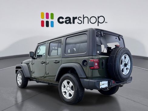 Used 2022 Jeep Wrangler Unlimited Sport image 3