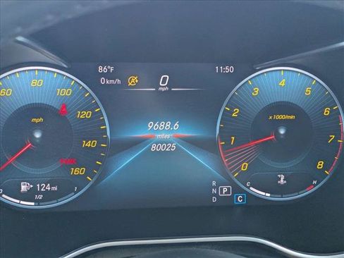Used 2020 Mercedes-Benz GLC 300 4MATIC Coupe image 11