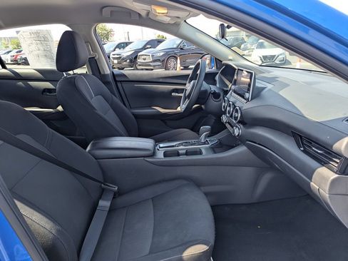 Used 2024 Nissan Sentra SV FWD image 31