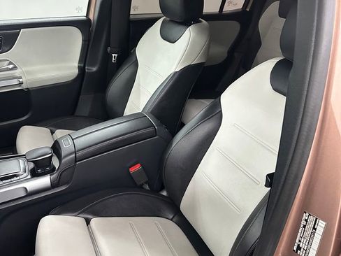 Used 2022 Mercedes-Benz GLB 35 AMG 4MATIC image 12