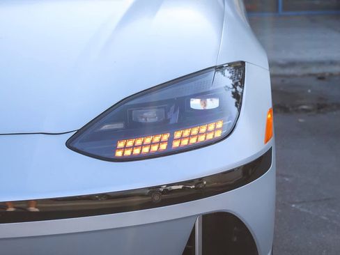 New 2025 Hyundai Ioniq 6 SEL image 10