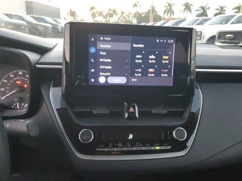 Used 2024 Toyota Corolla LE image 22