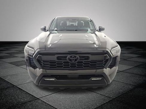 Used 2024 Toyota Tacoma TRD Off-Road w/ TRD Off Road Upgrade Package AWD/4WD image 2