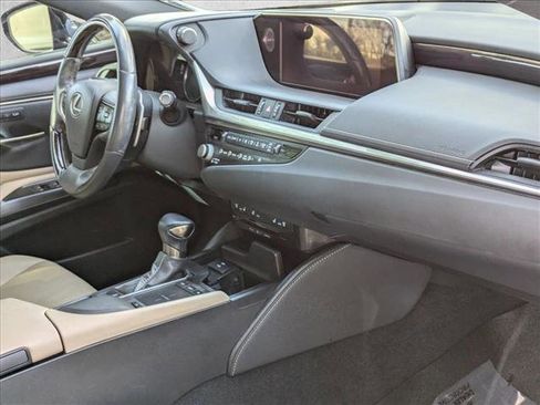 Certified 2021 Lexus ES 350 w/ Premium Package image 22