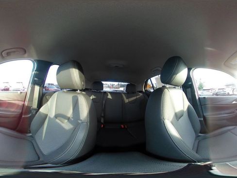 Used 2025 Buick Encore GX Preferred image 42