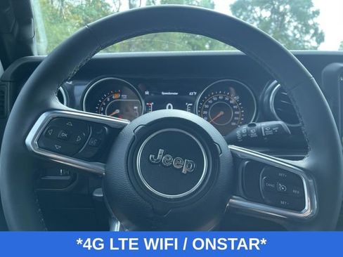 Used 2023 Jeep Wrangler Altitude image 12