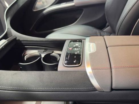 Used 2022 Mercedes-Benz EQS 580 4MATIC Sedan image 25