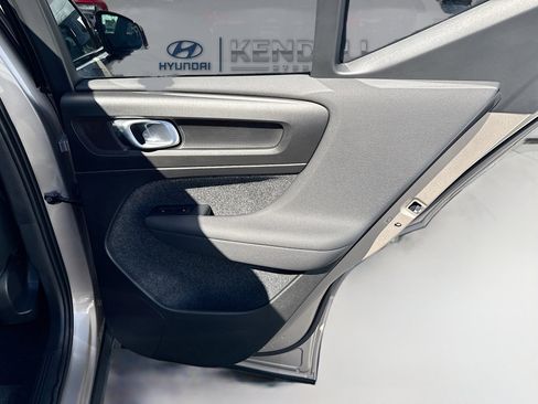 Used 2024 Volvo XC40 Recharge Plus w/ Protection Package Premier image 30