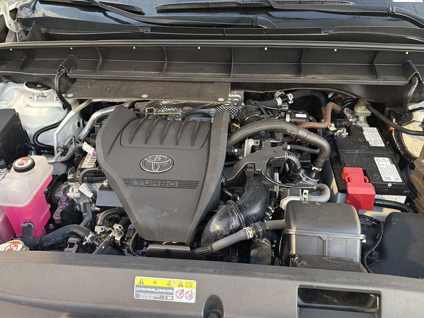 Used 2023 Toyota Highlander XLE FWD image 36