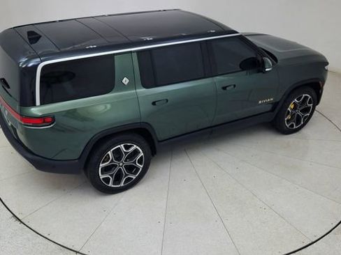 Used 2024 Rivian R1S Adventure image 84