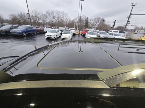 Used 2016 GMC Terrain SLT w/ Open Road Package image 10