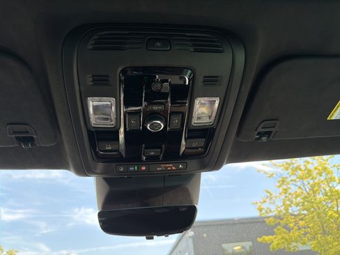 Used 2026 Cadillac Escalade Platinum Sport w/ LPO, ONYX Package AWD/4WD image 47