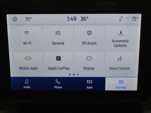 Used 2023 Ford Explorer XLT image 24