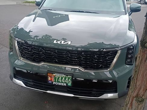 Certified 2026 Kia Sorento EX w/ EX Premium Package AWD/4WD image 4