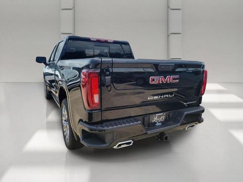 New 2026 GMC Sierra 1500 Denali w/ Denali Reserve Package AWD/4WD image 8