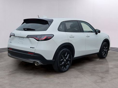 Certified 2024 Honda HR-V Sport image 4