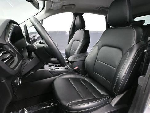 Used 2024 Ford Escape Platinum AWD/4WD image 23