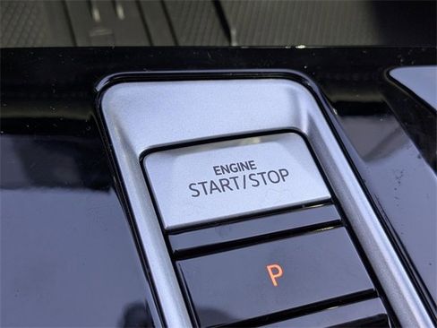 New 2025 Volkswagen Atlas SEL Premium R-Line image 18