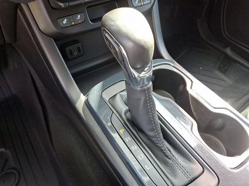 Used 2022 Chevrolet Colorado Z71 image 16