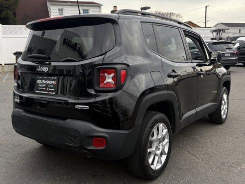 Used 2021 Jeep Renegade Latitude image 7