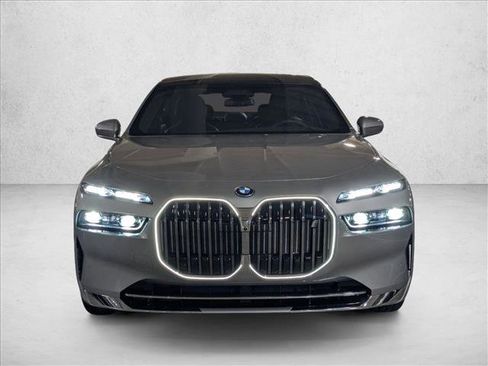 New 2026 BMW i7 xDrive60 image 5