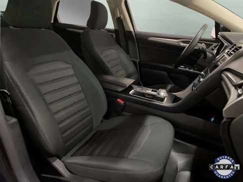 Used 2019 Ford Fusion SE image 73