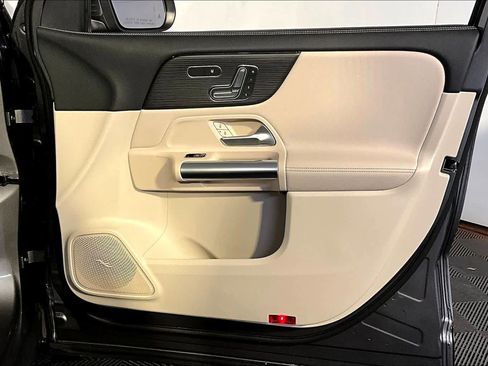 Certified 2026 Mercedes-Benz GLA 250 4MATIC image 23