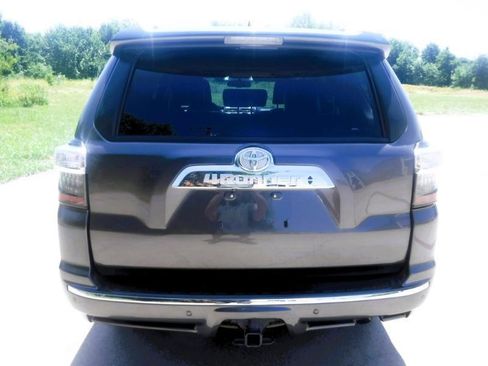 Used 2014 Toyota 4Runner Limited AWD/4WD image 16