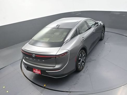 Certified 2023 Toyota Crown AWD/4WD image 27